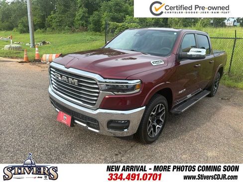 Certified 2025 RAM 1500 Laramie AWD/4WD image 4
