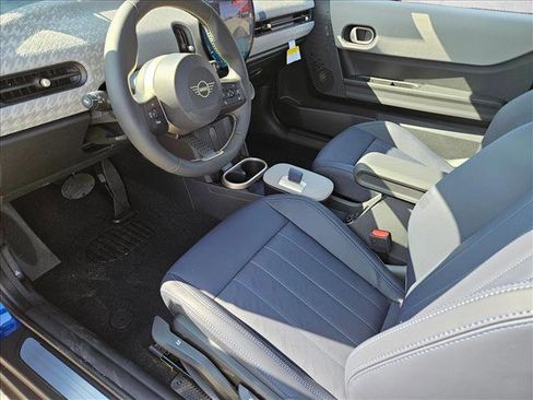 New 2026 MINI Cooper 2-Door Hardtop image 9