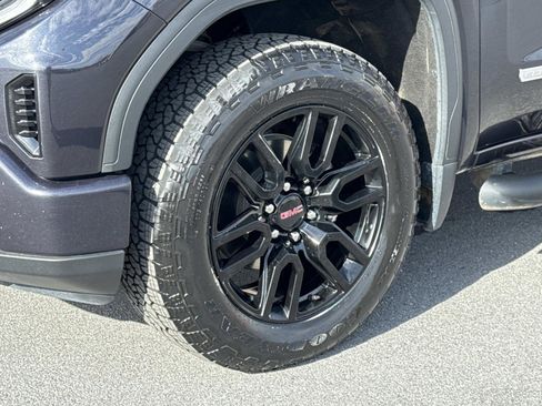 Used 2023 GMC Sierra 1500 Elevation image 29