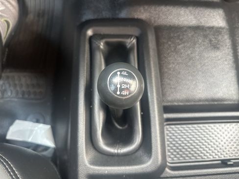 Used 2020 RAM 3500 Tradesman w/ Chrome Appearance Group image 22