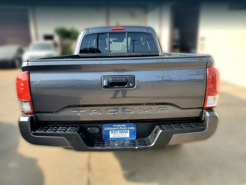 Used 2020 Toyota Tacoma SR w/ SR Convenience Package RWD image 6