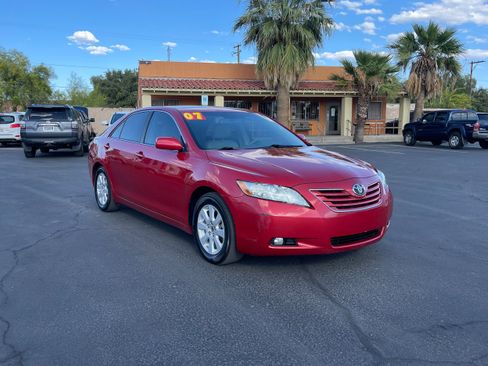 Used 2007 Toyota Camry XLE image 7