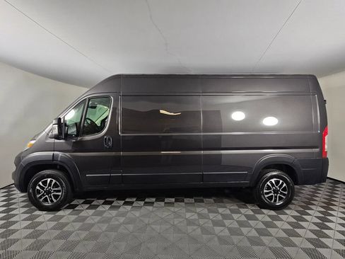 New 2026 RAM ProMaster 2500 w/ Quick Order Package 22G SLT FWD image 6