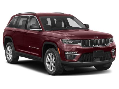 Certified 2023 Jeep Grand Cherokee Laredo w/ Luxury Tech Group I AWD/4WD image 6