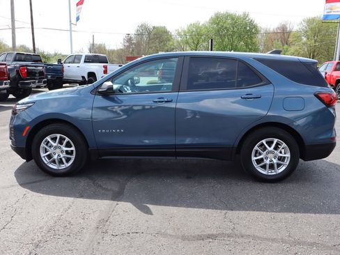 Used 2024 Chevrolet Equinox LS w/ LS Convenience Package FWD image 25