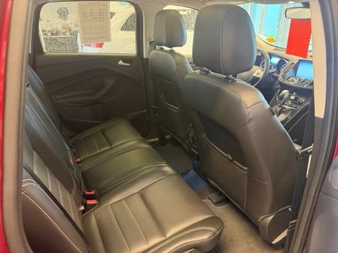 Used 2015 Ford Escape Titanium w/ Equipment Group 301A AWD/4WD image 5