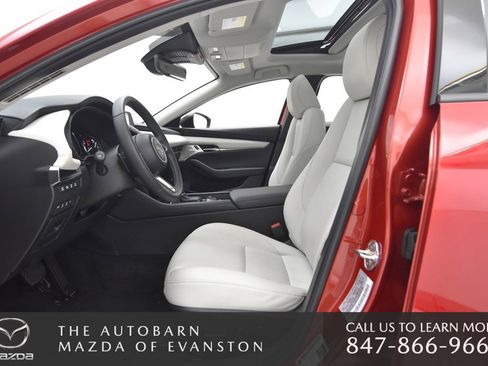 Certified 2025 MAZDA MAZDA3 2.5 Turbo Sedan w/Premium Plus image 27