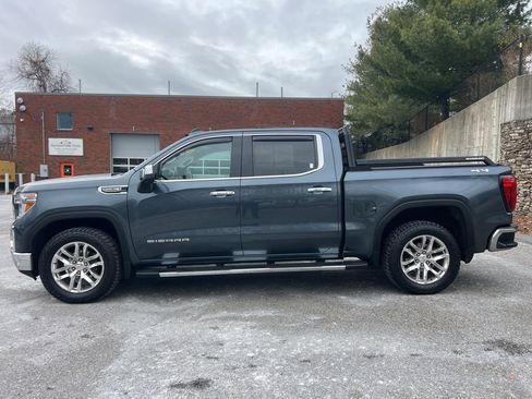 Used 2019 GMC Sierra 1500 SLT w/ SLT Premium Plus Package image 2