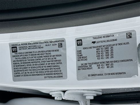 Used 2025 Cadillac Escalade IQ Sport 2 w/ LPO, ONYX Package image 35