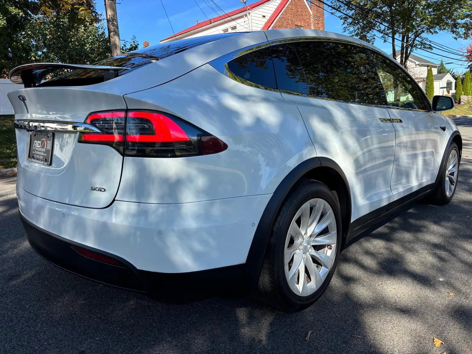 Used 2016 Tesla Model X 90D AWD/4WD image 7