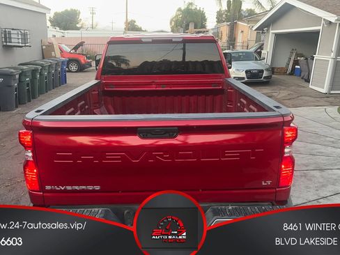 Used 2022 Chevrolet Silverado 2500 LT w/ Convenience Package image 6