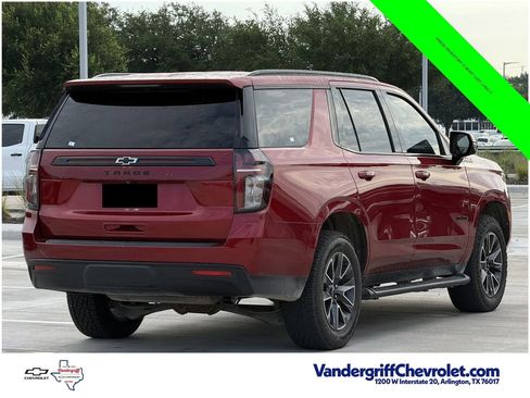 Used 2023 Chevrolet Tahoe Z71 w/ Luxury Package AWD/4WD image 4