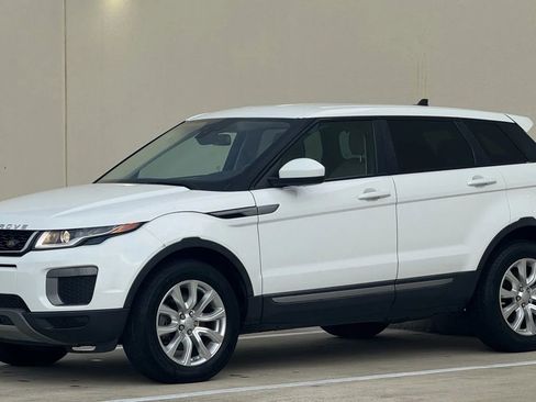 Used 2016 Land Rover Range Rover Evoque SE AWD/4WD image 3