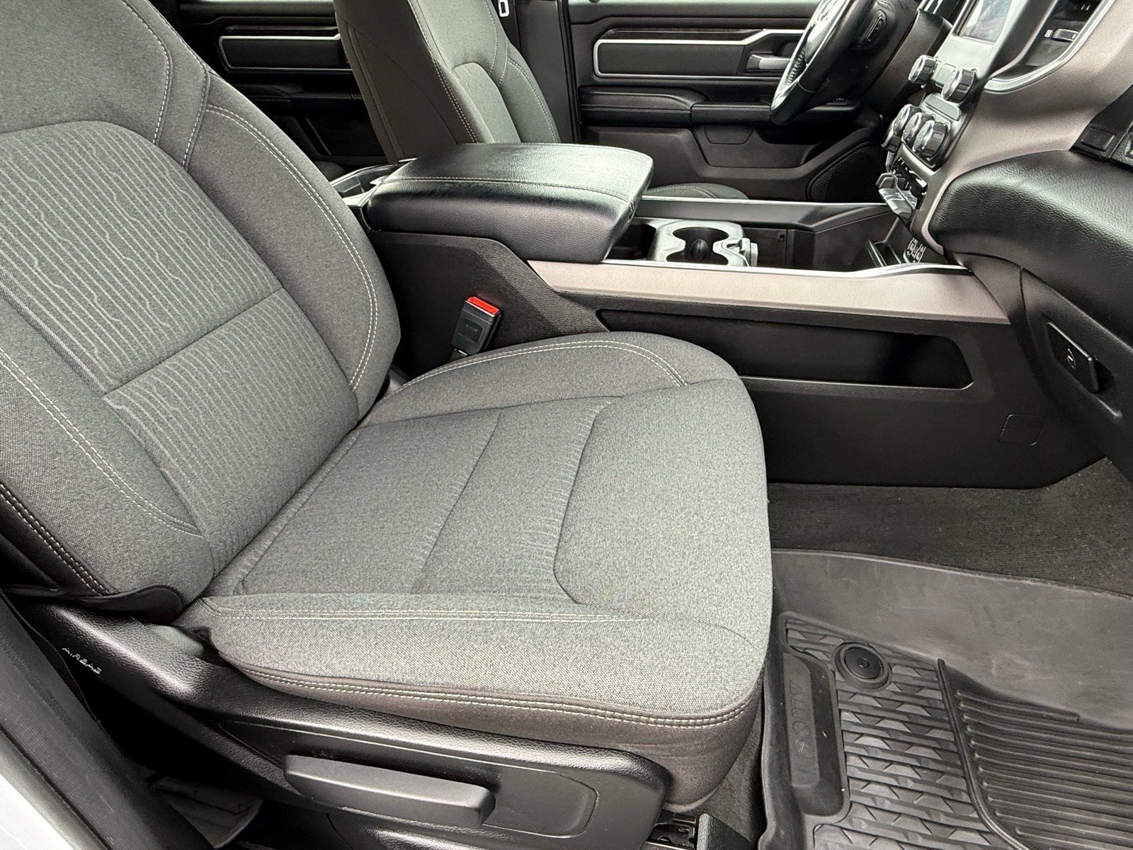 Used 2022 RAM 1500 Big Horn RWD image 10