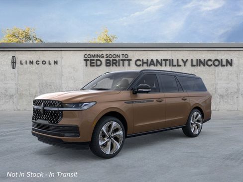 New 2026 Lincoln Navigator L Black Label AWD/4WD image 2