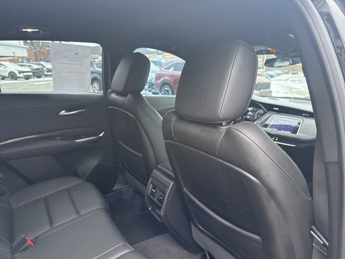 Used 2020 Cadillac XT4 Sport w/ Driver Awareness Package image 9