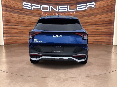 Used 2023 Kia Sportage EX image 6