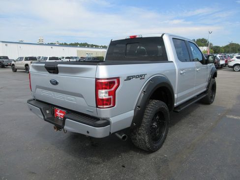 Used 2019 Ford F150 XLT w/ Equipment Group 302A Luxury AWD/4WD image 5