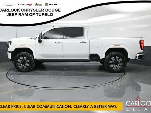 Used 2024 GMC Sierra 2500 Denali w/ Denali Reserve Package AWD/4WD image 8