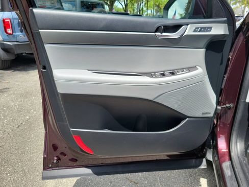 Used 2024 Hyundai Palisade SEL w/ Premium Package FWD image 15