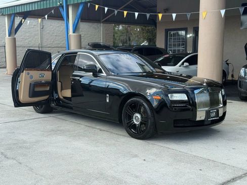 Used 2010 Rolls-Royce Ghost image 17