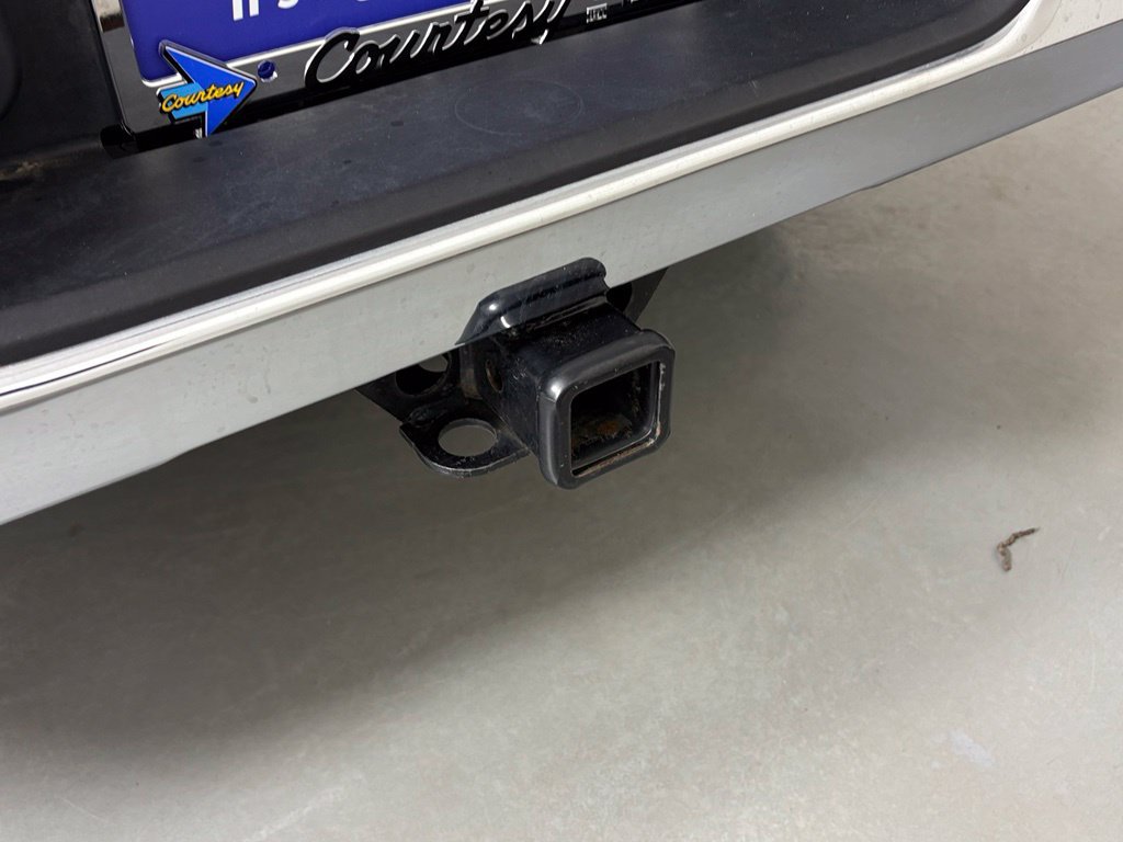 Used 2023 Chevrolet Silverado 1500 LT AWD/4WD image 38
