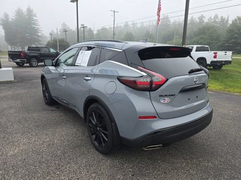 Used 2024 Nissan Murano SL AWD/4WD image 12