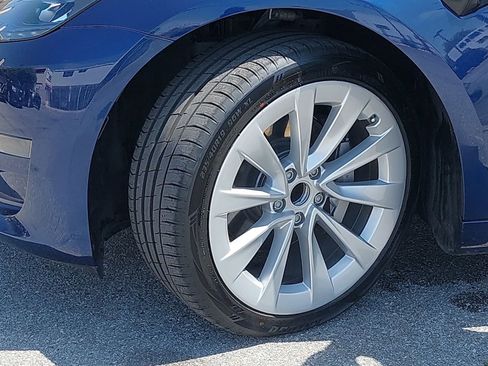 Used 2023 Tesla Model 3 Standard Range RWD image 32