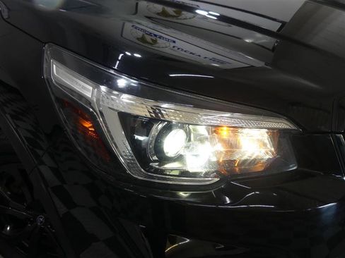 Used 2019 Subaru Forester Sport AWD/4WD image 13