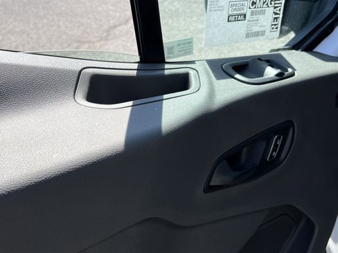 New 2026 Ford Transit 250 148 Medium Roof w/ Load Area Protection Package RWD image 14