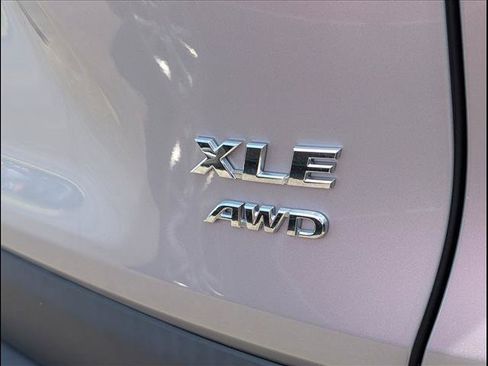 Used 2025 Toyota RAV4 XLE Premium AWD/4WD image 10