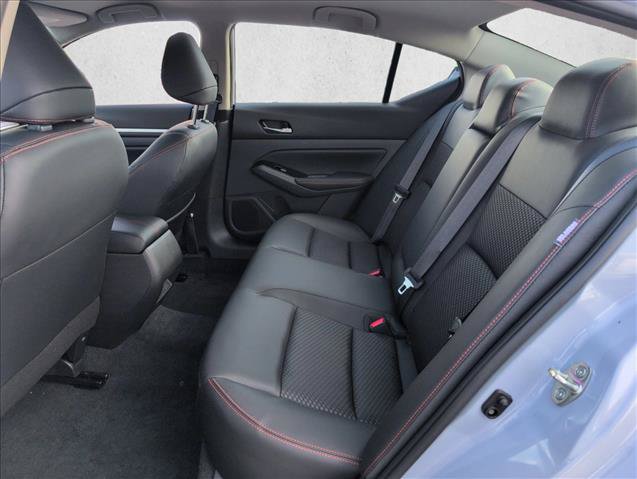 Certified 2025 Nissan Altima 2.5 SR FWD image 19