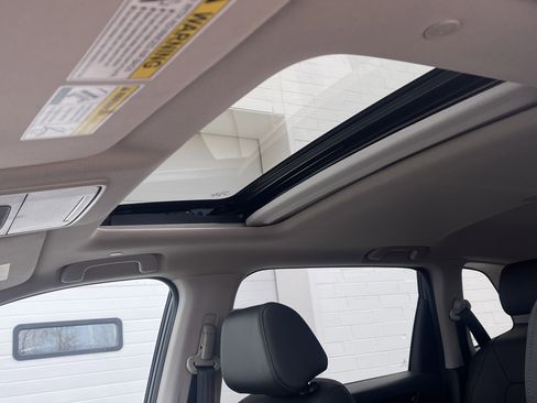 Certified 2025 Honda CR-V EX-L image 11