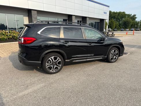 Used 2023 Subaru Ascent Limited AWD/4WD image 14