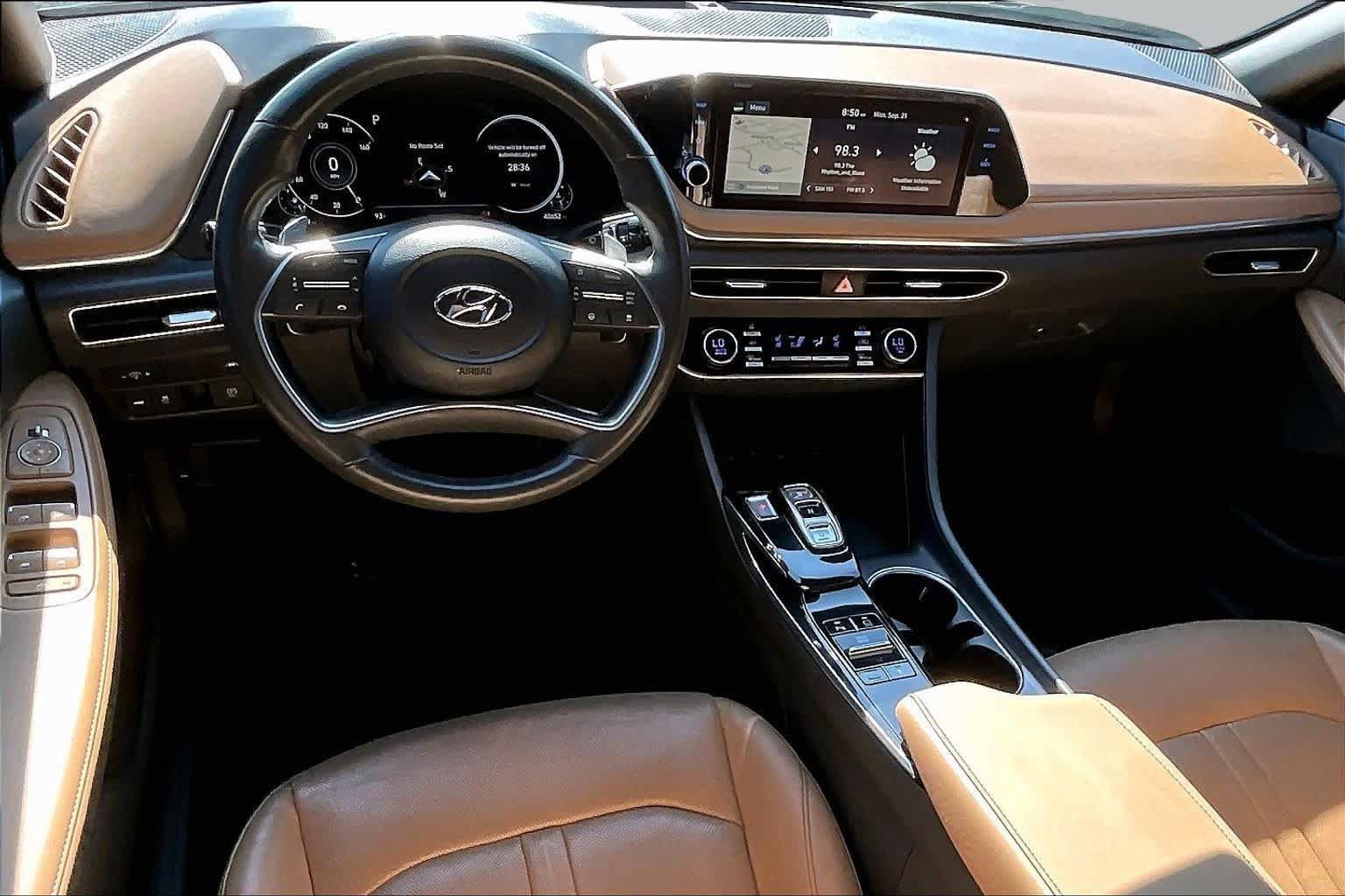 Used 2022 Hyundai Sonata Limited FWD image 14