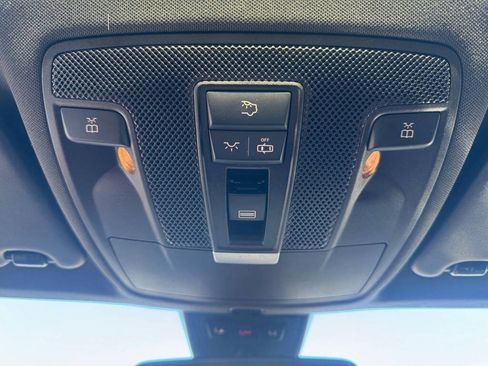 Used 2017 Mercedes-Benz GLA 250 4MATIC image 8