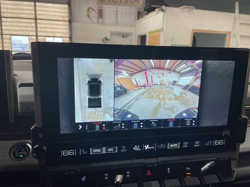 New 2025 GMC Hummer EV 3X w/ Extreme Off-Road Package image 22