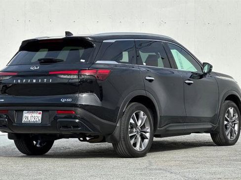 Certified 2024 INFINITI QX60 Luxe image 4