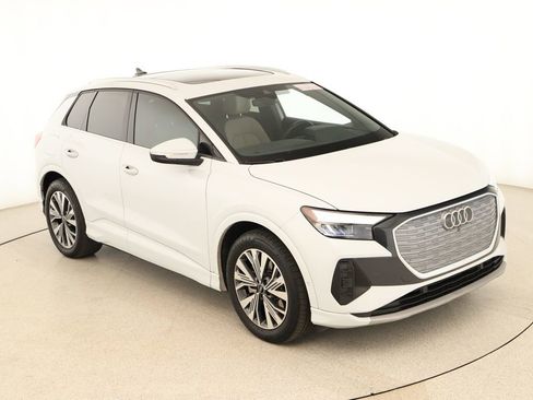 Certified 2023 Audi Q4 e-tron Premium Plus w/ Premium Plus image 38