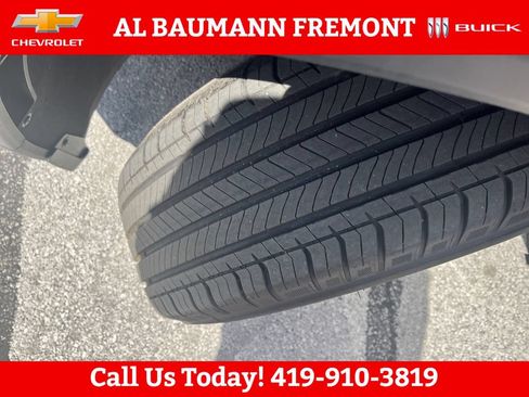 Used 2025 GMC Terrain Elevation AWD/4WD image 28