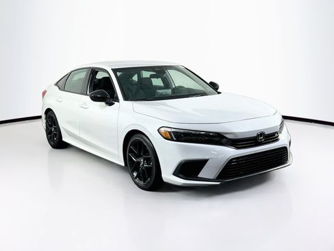 Used 2022 Honda Civic Sport image 3