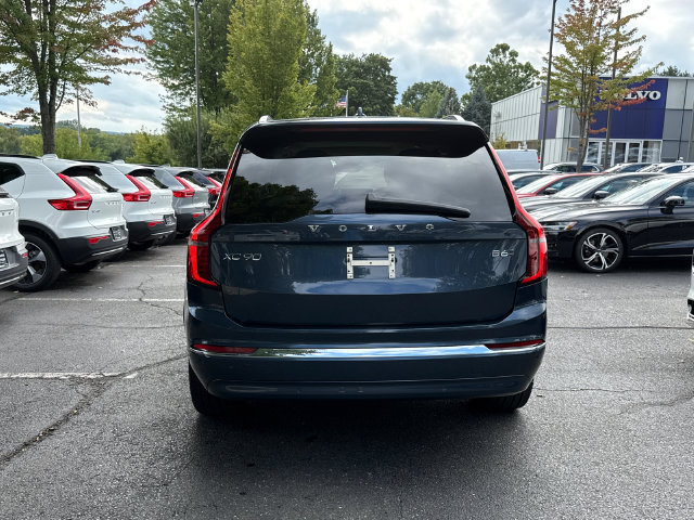 Certified 2026 Volvo XC90 B6 Ultra AWD/4WD image 3