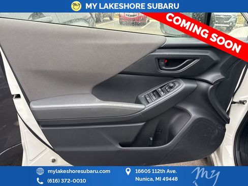 Used 2025 Subaru Crosstrek 2.0i Premium image 16