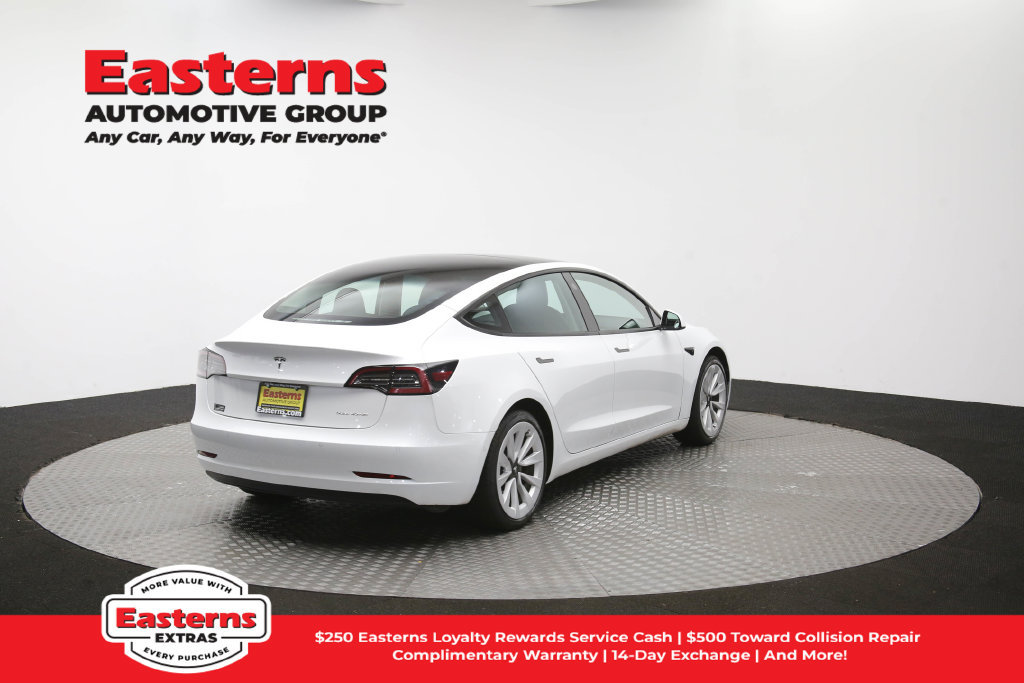 Used 2022 Tesla Model 3 Long Range AWD/4WD image 36
