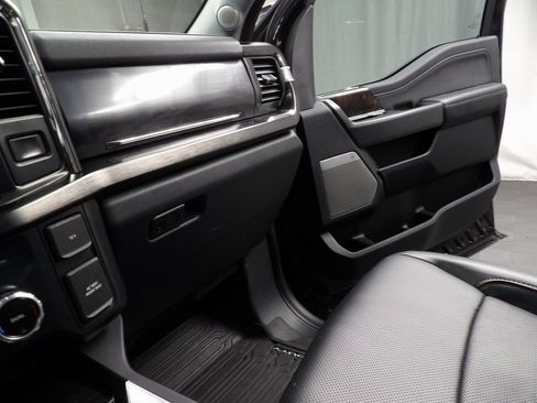 Used 2023 Ford F250 Lariat w/ Lariat Ultimate Package image 11