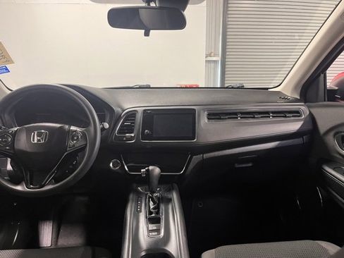 Used 2019 Honda HR-V EX image 20