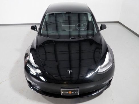 Used 2023 Tesla Model 3 image 12