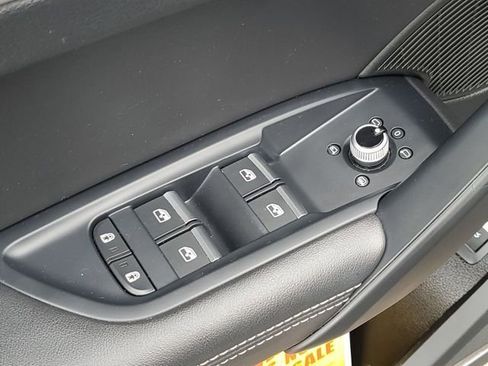 Used 2023 Audi Q5 2.0T Premium Plus image 28