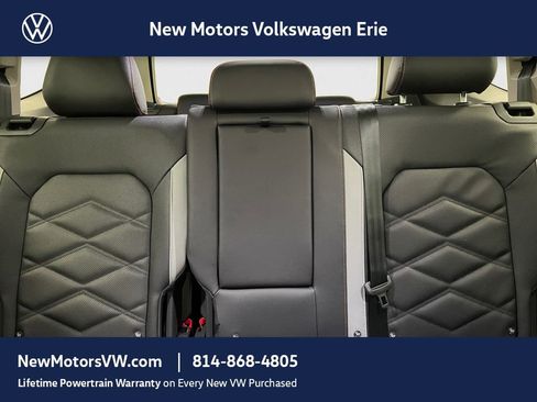 New 2026 Volkswagen Atlas Peak Edition AWD/4WD image 11