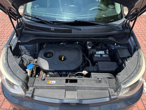 Used 2014 Kia Soul + image 23